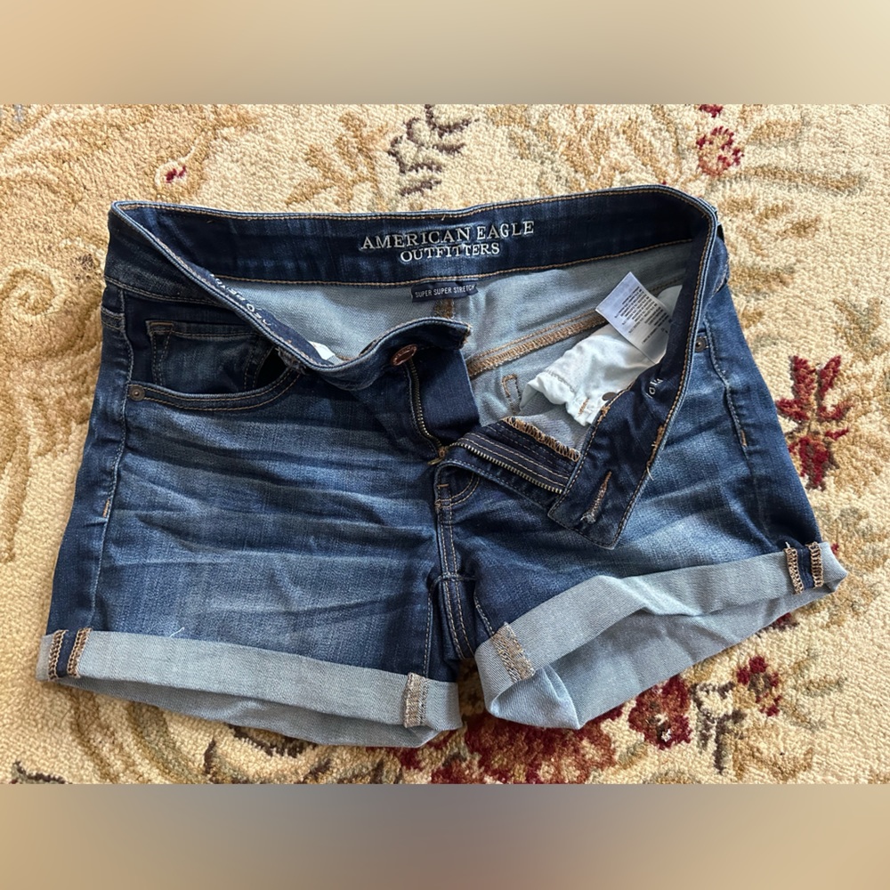AE mid rise jean shorts